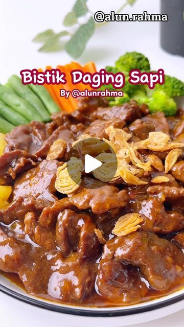 5,492 likes, 54 comments - alunrahma on June 23, 2024: "Save Aja Dulu ❤️ - Ide Menu Olahan Daging Sapi ✨

Buat yang bingung dagingnya mau dimasak apalagi cobain deh dibikin bistik sapi aja, menu ini juga ramah anak loh karena tidak pedes dan rasanya juga enak 👌🏻

Tips agar masak dagingnya bisa empuk, potongannya jangan terlalu tebal ya, masak menggunakan api kecil sambil ditutup hingga empuk 🫶🏻

Yuk jangan lupa cobain, untuk resepnya bisa langsung cek di video ya 💚

#bistik #bistikdaging #r Cooking Recipes