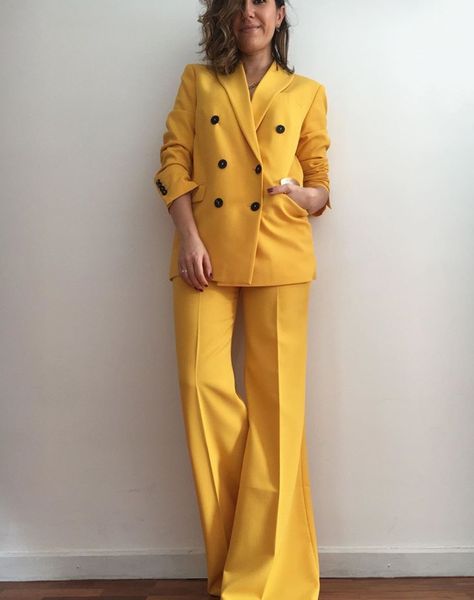 10 Ways To Style A Yellow Outfit - The Glossychic Yellow Formal Outfit, All Yellow Outfit, Yellow Outfits For Women, Christmas Party Outfit Inspiration, Mustard Yellow Outfit, Summer Evening Outfit, Yellow Board, Yellow Two Piece, Two Piece Set Pants