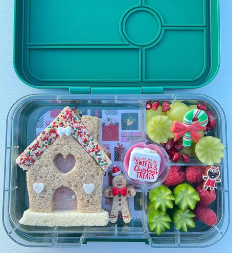 Fun School Lunches, Kids Lunch Box Meals, Bento Box Lunch For Kids, Kindergarten Lunch, Mayo Sandwich, Mini Container, Baby Lunch, Preschool Lunch, Holiday Lunch