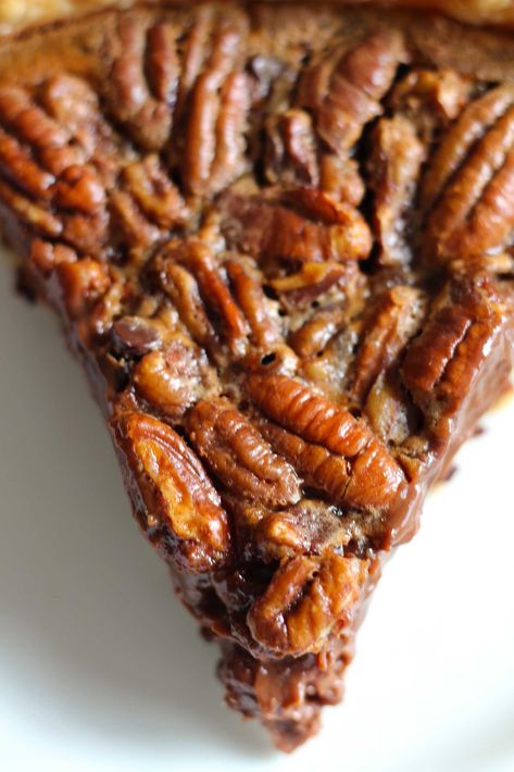 Fudgy Pecan Pie?utm_source=12tomatoes Fudgy Pecan Pie 12 Tomatoes, Chocolate Fudge Pecan Pie, Chocolate Pecan Delight 12 Tomatoes, Pecan Sweets, Twelve Tomatoes, Nut Pie, Best Pecan Pie, Pecan Pies, Pie Crust Dough