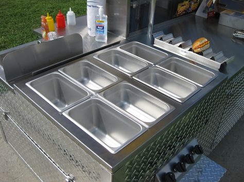 The Oceanside DreamMaker Mobile Food Cart comes standard with a double size steam table. The steam table can accommodate 2 full-size restaurant pans or six 1/3 size steam pans and various other combinations. Restaurant Kitchen Design, Commercial Kitchen Design, Restaurant Layout, Charcoal Bbq Grill, Food Vans, Mobile Food Cart, Food Cart Design, Food Truck Business, Party Food Buffet