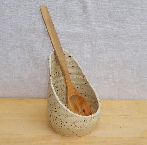 Ceramic Spoon Rest, Tanah Liat, Keramik Design, Hand Thrown Pottery, Slab Pottery, Hand Built Pottery, Spoon Holder, Functional Pottery, Pottery Classes