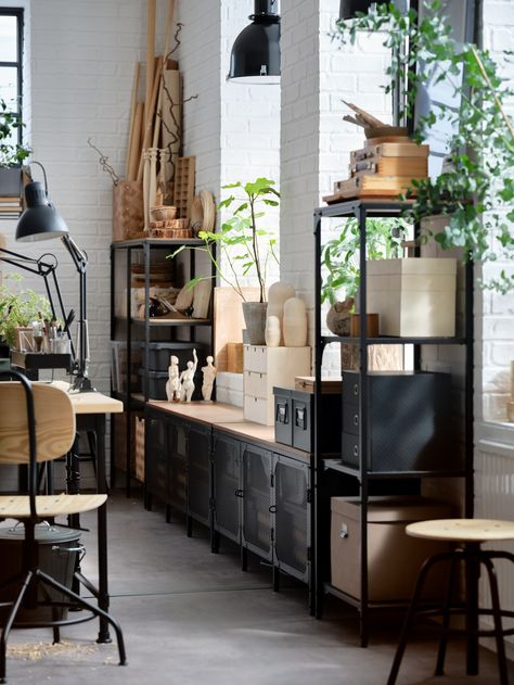 Industrial Style Craft Room, Ikea Office Ideas Workspaces Industrial, Industrial Style Office Space, Industrial Workplace Design, Industrial Chic Office, Home Office Industrial Style, Industrial Art Studio, Industrial Classroom, Fjällbo Ikea