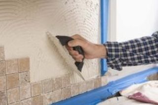 How to Remove Tile Backsplash Without Damaging Drywall | eHow Remove Tile Backsplash, Remove Tile, Kitchen Wall Design, Tiled Kitchen, Diy Tile Backsplash, Tile Removal, House Updates, Glass Tile Backsplash, Sanded Grout