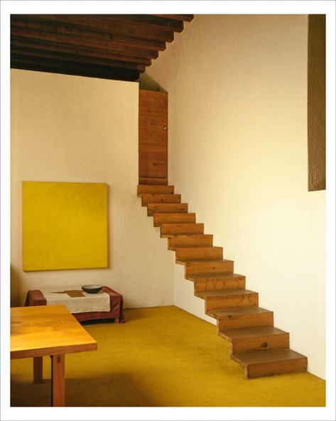 Luis Barragan House, Floating Stairs, Floating Staircase, Residential Interior, Mellow Yellow, Interior Architecture Design, Modern Architecture, Habitat, Interior Architecture