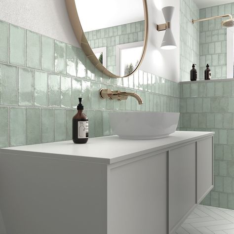 Grey bathroom wall tiles