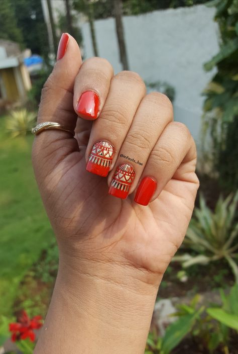 Diwali Nails Art, Diwali Nail Art Designs, Festive Nails Indian, Diwali Nail Art, Navratri Nails, Diwali Nails, Essence Nail Polish, Festive Nails, Mindful Movement