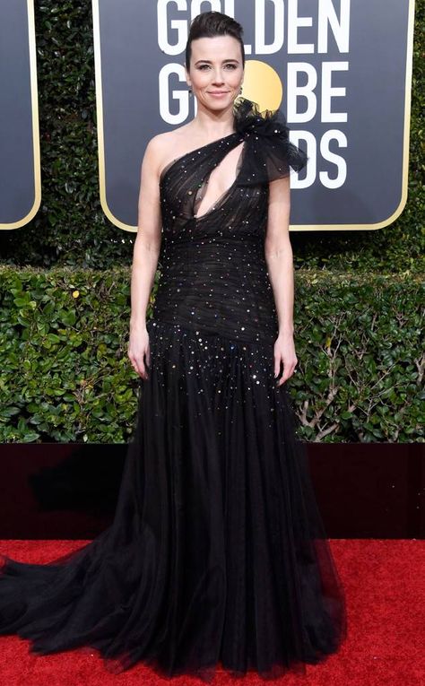 Linda Cardellini, Golden Globes, Globes 2019, Golden Globes Best Dressed, Best Dressed 2019, Red Carpet, Red Carpet Fashion, Celebrity Best Dressed, Celebrity Fashion, Awards Season, What they Wore, On the red carpet, Celebrity style, Sarah In Style, Sarah Meyer, Celebrity looks, Beverly Hilton, awards show fashion Red Carpet Dresses 2019, Golden Globes Fashion, 2019 Red Carpet, Linda Cardellini, Glenn Close, Golden Globes Red Carpet, Red Carpet Look, Beverly Hilton, Glamorous Dresses