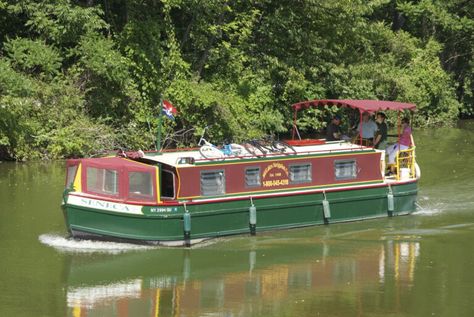 DSC_0348 Canal Boats England, Erie Canal, East Coast Road Trip, Boat Interior, Canal Boat, Pontoon Boat, Boat Rental, England Travel, Vacation Ideas