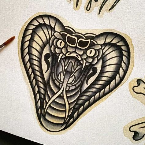 Rattle Snake Traditional Tattoo, Snake Tattoos Realistic, Snake Head Traditional Tattoo, Traditional Cobra Head Tattoo, Traditional Snake Head, American Traditional Cobra Tattoo, Cobra Head Tattoo, Old School Elbow Tattoo, Rattlesnake Tattoo