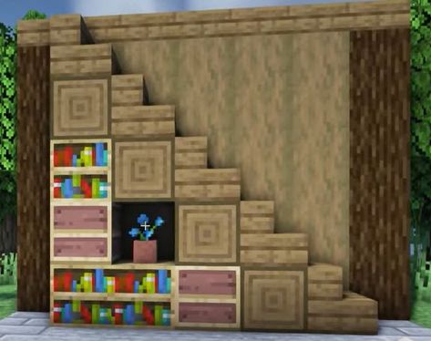 Stair Case Ideas Minecraft, Minecraft Under Stairs Ideas, Minecraft House Staircase, Indoor Stairs Minecraft, Minecraft Staircase Inside, Minecraft Stairs Ideas Inside, Minecraft Stairs Staircases, Spiral Staircase Minecraft, Minecraft Stairs Ideas