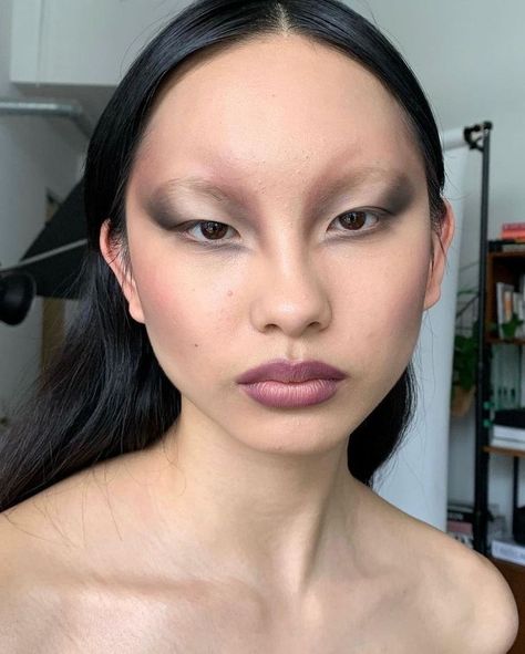 Runway Makeup, Hooded Eye Makeup, Edgy Makeup, Creative Makeup Looks, Beauty Guru, Makeup Pictures, Editorial Makeup, Love Makeup, Hair And Makeup