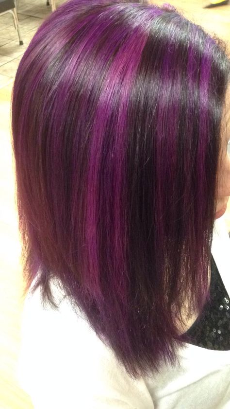 Purple Highlights! Hair by Shelby Purple Stripes Hair, Short To Medium Hair, Quotes Outdoors, Lagertha Hair, Violet Hair Colors, Celebrities Quotes, Dark Purple Hair, Art Humor, Colored Hair Tips