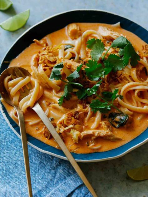 Spicy Thai Red Curry Soup Thai Red Curry Soup, Red Curry Soup, Noodles And Chicken, Curry Chicken Thighs, Thai Red Curry Recipe, Red Curry Noodle Soup, Curry Soup Recipes, Red Curry Recipe, Red Curry Chicken