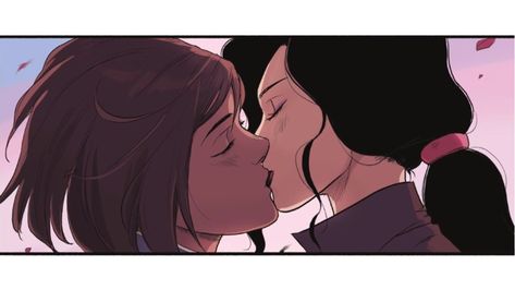 Legend of Korra Asami Kiss Korra Comic, Asami Sato, Avatar Kyoshi, Korra Avatar, The Legend Of Korra, Avatar Airbender, Dark Horse Comics, How To Make Comics, Legend Of Korra