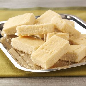 Shortbread Squares Recipe~ This is the one and only shortbread recipe I've used for years.  Perfection! Traditional Shortbread Recipe, Shortbread Squares, Shortbread Recipe, Square Recipes, Shortbread Recipes, Best Cookie Recipes, Biscuit Cookies, Shortbread Cookies, Cookie Desserts