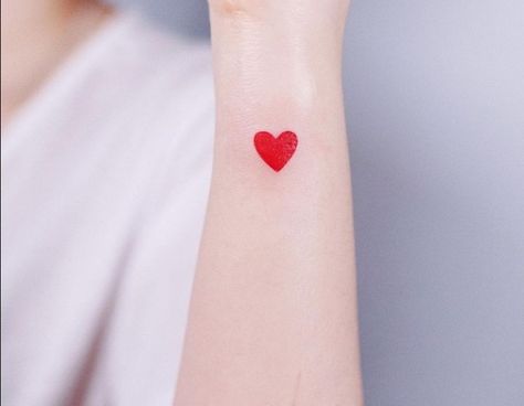 Mini red heart tattoo ❤️ Green Heart Tattoo, Heart Tattoo On Hand, Small Red Heart Tattoo, Hand Heart Tattoo, Red Heart Tattoo, Heart Tattoo On Finger, Small Red Heart, Red Heart Tattoos, Tattoo On Hand