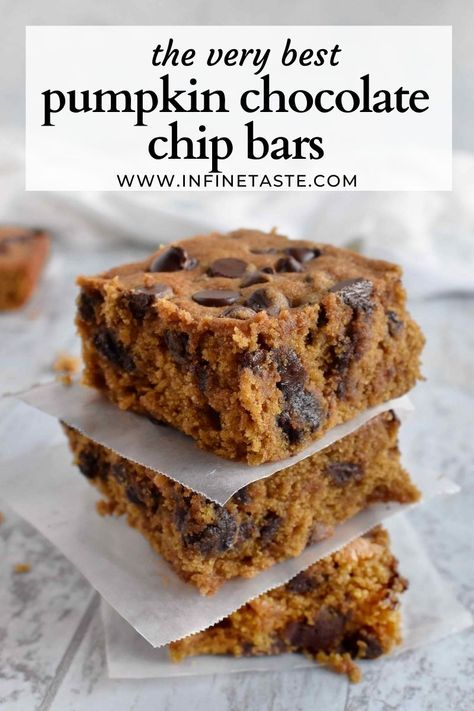 Pumpkin Chocolate Chip Bars, Easy Bars, Fun Fall Desserts, Chocolate Chip Blondies, Pumpkin Chocolate Chip Bread, Chocolate Chip Bars, Pumpkin Chocolate Chip, Pumpkin Chocolate Chip Cookies, Pumpkin Bars