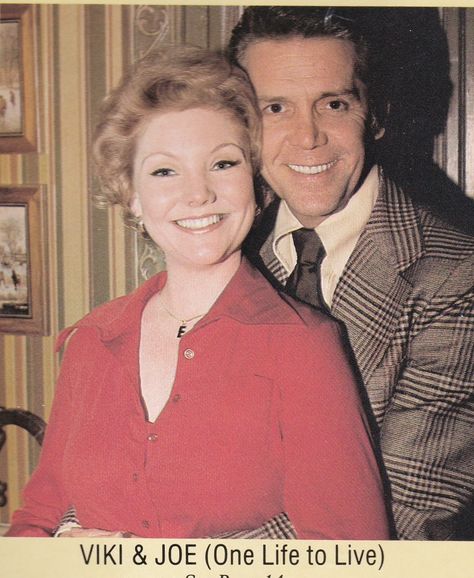 Erika Slezak and Lee Patterson, One Life to Live One Life To Live Soap Opera, Tv Houses, One Life To Live, People Images, Super Couple, Soap Opera Stars, Random People, Soap Stars, Abc Tv