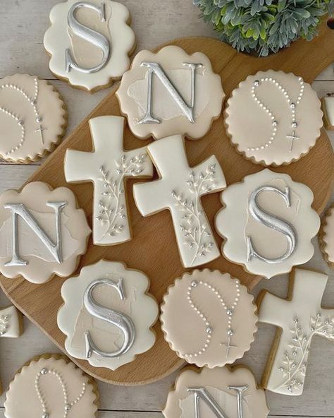 Communion Cookies Decorated, Rosary Cookies, First Communion Cookies Decorated, Sympathy Cookies, Boy Baptism Cookies, Cookies Comunion, Cookies Bautismo, First Communion Cookies, Macaroon Packaging