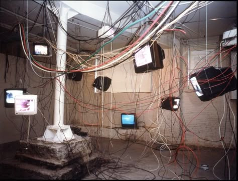 Carolee Schneemann, Cassette Futurism, Cogito Ergo Sum, Dreamcore Weirdcore, Ex Machina, The Ceiling, The Machine, Installation Art, Tangled