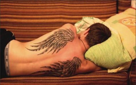 Back Tattoo Placements, Angel Wings Tattoo On Back, Wing Tattoos On Back, Tattoo Son, Wing Tattoo Designs, New Tattoo Designs, Angel Wings Tattoo, Wing Tattoo, Wings Tattoo