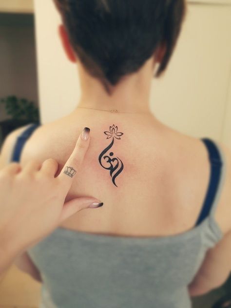 Mahadev Tattoo Designs For Women, Om Tatoos Design For Women, Om Tattoo Design Women Neck, Om Tatoos Design, Small Cute Tattoos For Women Meaningful, Aum Tatoos, Shiva Tattoo Design For Women, Shiva Tattoo Symbols, Mahadev Tattoo For Girl