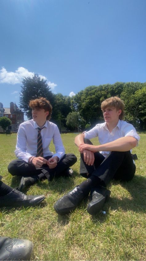 Uniform Outfits Male, Chip Tolentino, British School Aesthetic, American School Uniforms, School Uniform Uk, Prep School Uniform, School Uniform Boys, British School Uniform, Private School Uniforms