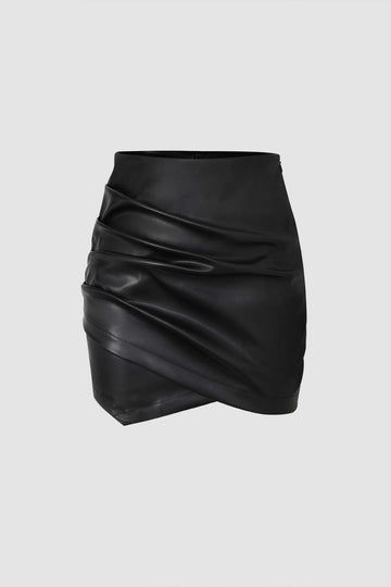 Velvet Bustier, Rok Mini, Faux Leather Mini Skirt, Looks Party, Leather Mini Skirt, Skirts Online, Leather Mini Skirts, List Style, Mode Vintage