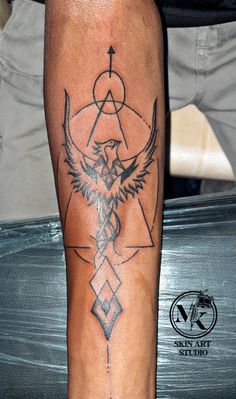 Compass Tattoos Arm, Compass Tattoos, Phoenix Tattoo Feminine, Gothic Tattoos, Crazy Tattoos, Tattoos Arm, Wrist Tattoos For Guys, Gothic Tattoo, Weird Tattoos