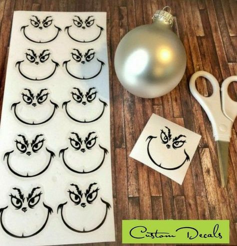 diy party Sheet of 10 Grinch Face Vinyl Decals / D.Y / Christmas Ornaments Sheet of 10 Grinch Face V Christmas Ornament Favors, Grinch Christmas Ideas, Grinch Decor, Vinyl Decal Diy, Grinch Christmas Party, Grinch Christmas Tree, Grinch Party, Grinch Face, Grinch Christmas Decorations