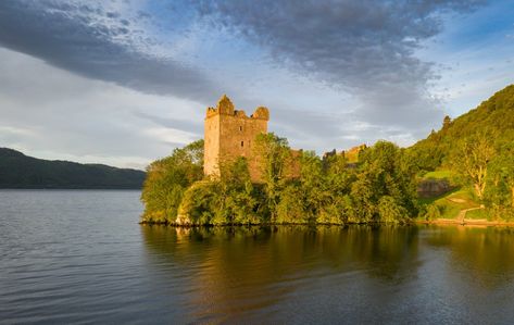 Loch Ness Scotland, Scotland Culture, Urquhart Castle, Travel Scotland, Scotland Highlands, Visit Scotland, Loch Ness, Visit Europe, The Jewel