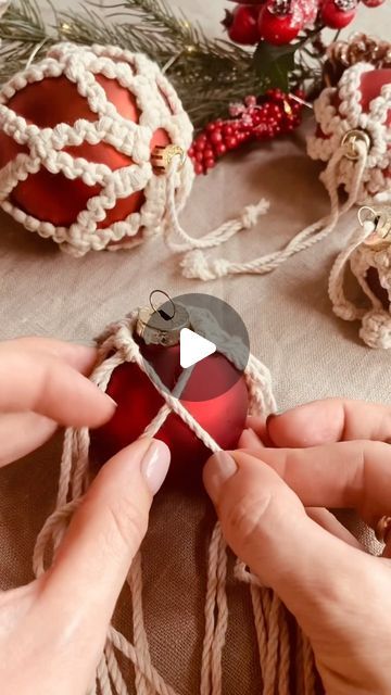 Macrame Christmas Balls, Sasha Macramessage, Macrame Christmas, Christmas Preparation, Instagram Christmas, Macrame Ideas, December 12, Macrame Patterns, Macrame Diy