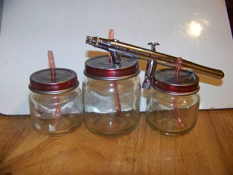 Picture of cheap & easy airbrush paint jars Miniature Tools, Airbrush Ideas, Train Info, Airbrush Painting, Airbrush Designs, Model Painting, Flame Art, Automotive Mechanic, Baby Food Jars