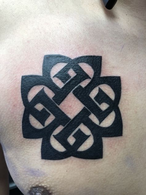 #breakingbenjamintattoo #ink #iwantink #musictattoo #tats #tattoos #chesttattoo #firsttattoo Breaking Benjamin Tattoo, Benjamin Tattoo, Breaking Benjamin, Symbol Tattoo, Symbol Tattoos, Music Tattoo, Cartoon Profile, Symbolic Tattoos, Cartoon Profile Pics