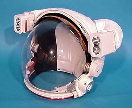 Astronaut Gloves, Space Gloves, Sci-fi Helmet, Robot Mechanics, Space Helmet, Bubble Boy, Space Suits, Astronaut Helmet, Space Story