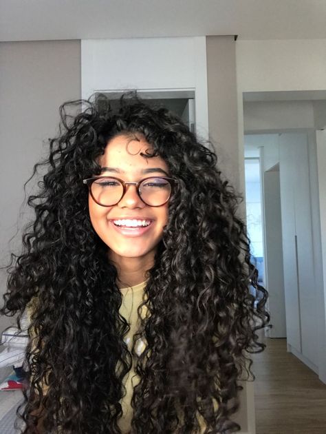 Hairstyles With Glasses Long, Really Long Curly Hair, Long Curly Hair Black Women, Glasses And Curly Hair, Long 3b Hair, Asian Curly Hair, Glasses Curly Hair, Curly Hair Glasses, Curly Hair And Glasses