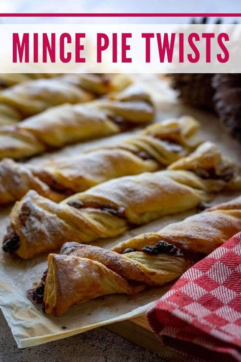 Puff Pastry Mincemeat, Mincemeat Puff Pastry Recipe, Puff Pastry Mincemeat Pies, Puff Pastry Mince Pies, Mincemeat Pinwheels, Mincemeat Pie Filling, Mincemeat Recipes, Pastry Twists, Puff Pastry Twists