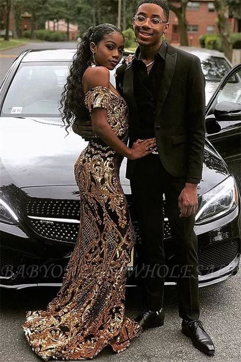 Black And Gold Prom Couple, Gold Prom Couple, Prom Poses Single, Prom Inspiration, Prom Couples, Gold Applique, Red Black Dress, Modest Prom, Lace Prom Dress