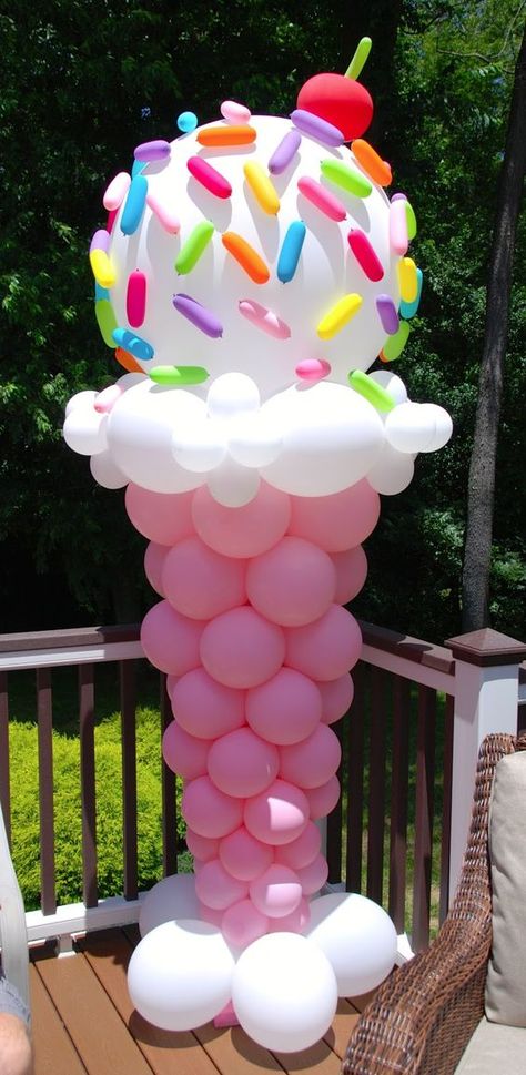 Ice cream Ice Cream Balloons, Deco Ballon, Ice Cream Decorations, Ice Cream Birthday Party, Candyland Birthday, Candyland Party, Halloween Tattoo, Ice Cream Birthday, Candyland Decorations