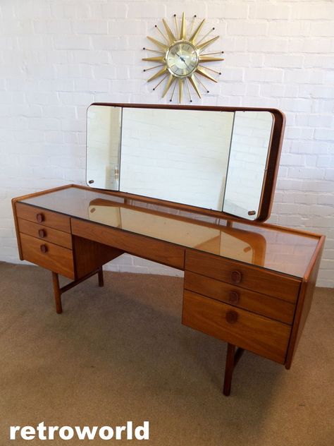 60s 70s Meredew Mid Century Retro Vintage Teak Dressing Table Unit Danish Era 60s Dressing Table, 70s Dressing Table, Dressing Table Mid Century, 70s Dressing Room, Mid Century Makeup Vanity, 70s Wood Furniture, Retro Wardrobe Furniture, Mid Century Modern Dressing Table, 70s Wardrobe Furniture