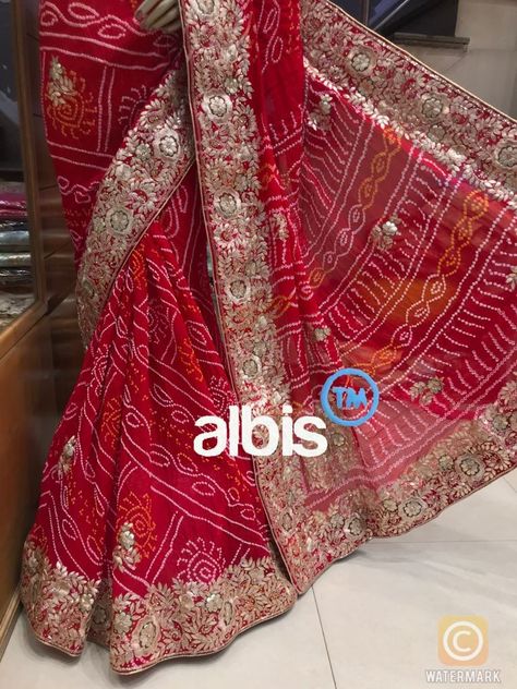 Chunari Saree Blouse Design, Darbari Sari, Chunari Saree, Chunri Saree, Rajasthani Saree, Gharchola Saree, Bandhani Lehenga, Best Indian Wedding Dresses, Kalamkari Fabric