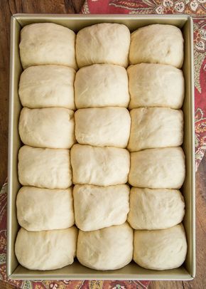 No Knead Dinner Rolls recipe - seriously THE BEST rolls EVER!! The best part is that you can make them the day before and bake them when you are ready. PERFECT for the holidays!!! Water, sugar, eggs, flour, butter and yeast. Super simple to make and they taste amazing. Great for making leftover turkey and ham sandwiches at the holidays!! #breadrecipe #dinnerrolls #nokneadbread #thanksgiving #christmas #makeaheadrecipe #thanksgivingrecipes #christmasrecipes Gluten Free Yeast Rolls, No Knead Dinner Rolls, Yeast Dinner Rolls, Gluten Free Dinner Rolls, Yeast Baking, Bread Bites, Gluten Free Rolls, No Yeast Dinner Rolls, Gluten Free Milk