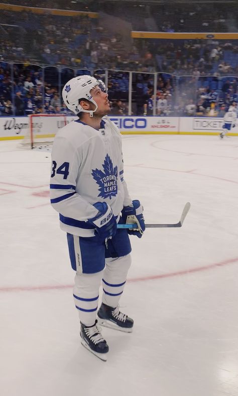 Toronto Maple Leafs Aesthetic, Leafs Aesthetic, Auston Mathews, Austin Matthews, Nhl Aesthetic, Hockey Aesthetic, John Tavares, Auston Matthews, Toronto Maple Leafs Hockey