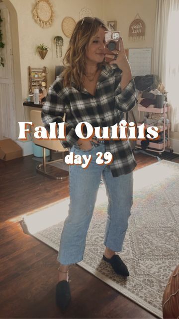 Half Tucked Flannel, Staple Outfit Pieces, Ways To Wear A Flannel Shirt, Ways To Wear A Flannel, Flannel Outfits, Online Closet, Black Slacks, Fall Style, Classic Outfits