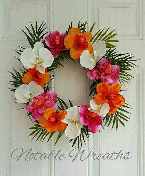 Palm Wreath, Pink And Orange Hibiscus, Tropical Wreaths, Christmas Luau, Tropical Christmas Decorations, Hawaiian Wreath, Japanese Flower Arrangement, Boom Town, Tropical Wreath