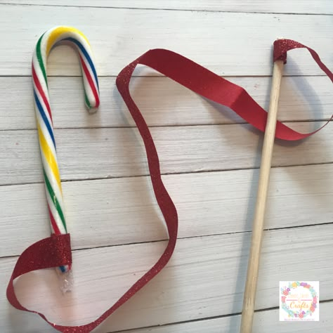 Candy Cane Party Ideas, Candy Cane Games For Kids, Candy Cane Projects For Kids, Candy Cane Lane Game, Candy Cane Games, Games With Candy Canes, Tinsel Game, Candy Cane Family Game, Christmas Fishing Game