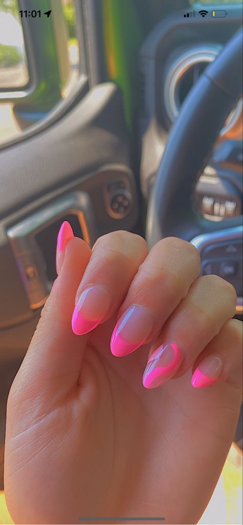 Acrylic Nails Summer, Rounded Acrylic Nails, Pink Tip Nails, Hoco Nails, Teen Nails, Spring Break Nails, Cute Simple Nails, Girly Acrylic Nails, Summery Nails