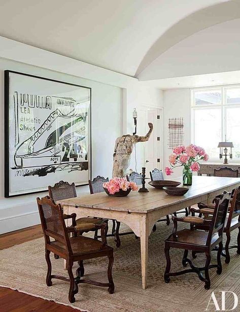 ellen degeneres dining room the collected look how to get it #dining #homedecor #roughluxe #antiques Large Art In Dining Room, Celebrity Dining Room, Ellen Degeneres Home, Dining Room Console Table, Antique Interiors, Ellen Degeneres And Portia, Portia De Rossi, Beverly Hills Houses, Dining Room Contemporary