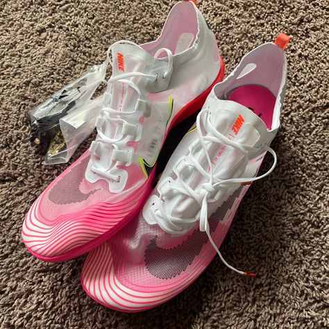 New Nike Zoom Victory Xc 5 Rawdacious Pink Mens Size 15 Track Aj0847-102 Crimson Spike Track And Field Shoes Training Pink Spikes Track, Track Spikes Aesthetic, Pink Track Spikes, Track And Field Outfits, Track Gear, Track Szn, Soccer Girls Outfits, Spikes Running Shoes, Track Shoes Spikes